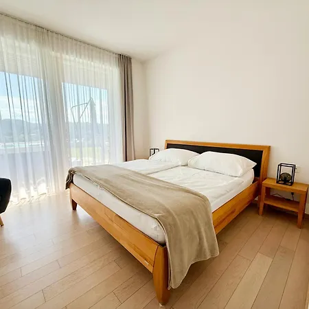 Am Weinberg Apartment Ehrenhausen